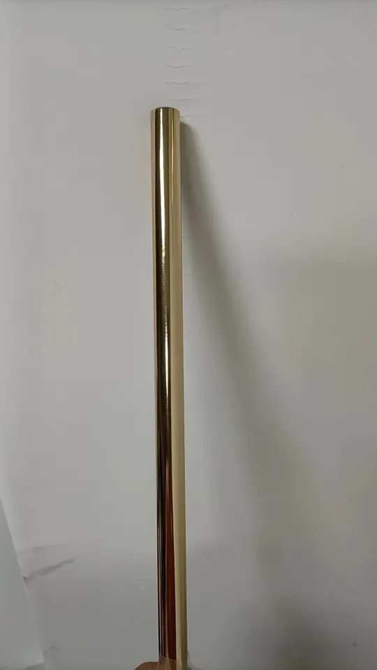 Metal finishes · Sample 25