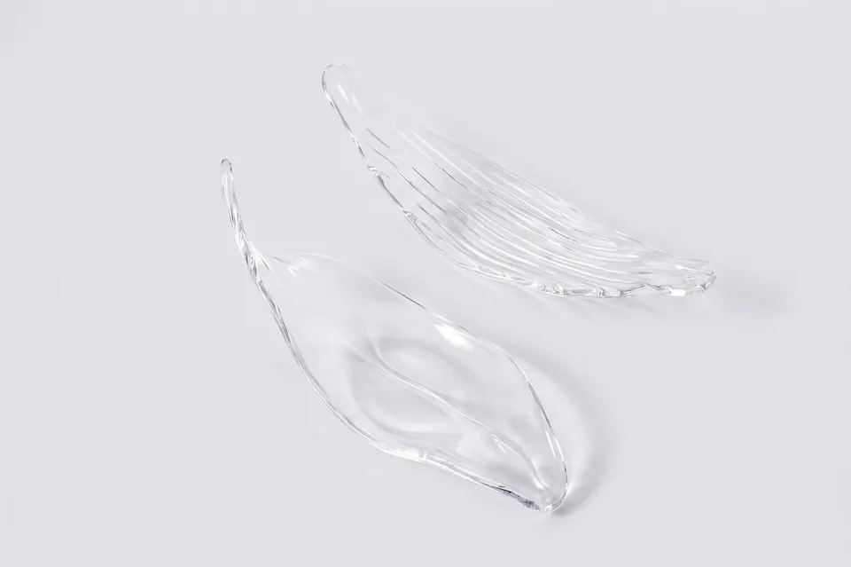 Glass · Sample 25