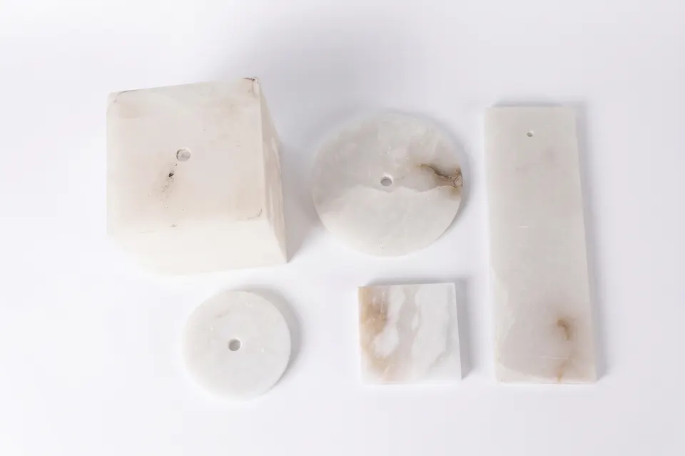 Stone, marble, alabaster & ceramics · Sample 02