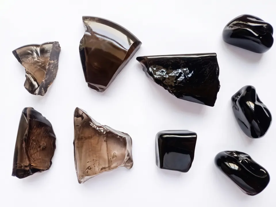 Stone, marble, alabaster & ceramics · Sample 17