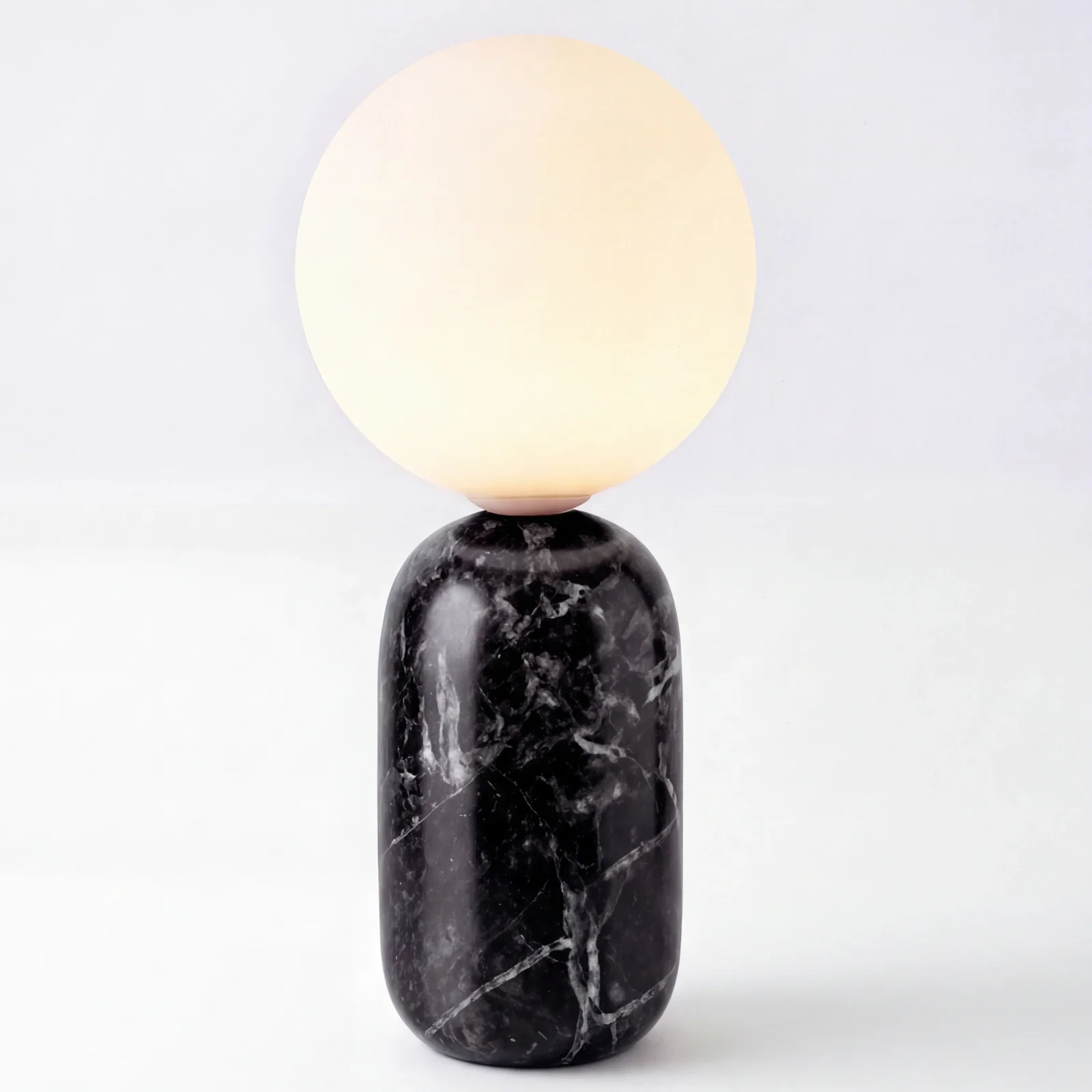 Glass Globe Table Lamp detail