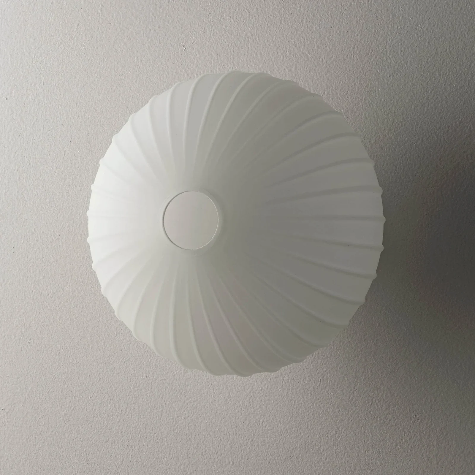 Vintage Pleated Globe Wall Sconce detail