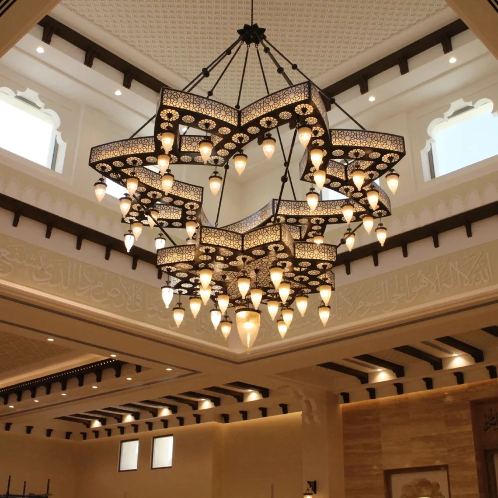 Custom Lighting Manufacturer Bespoke Large Star Mosque Chandelier for Islamic Projects project view