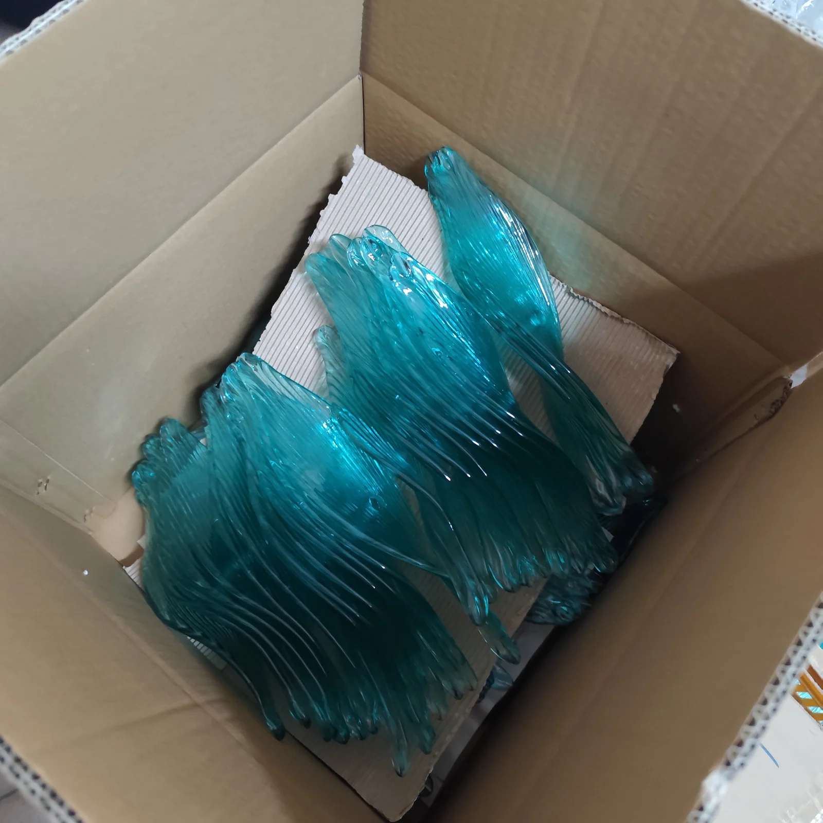 Bespoke Cascading Foliage Pendant Light for Hotel Projects project view