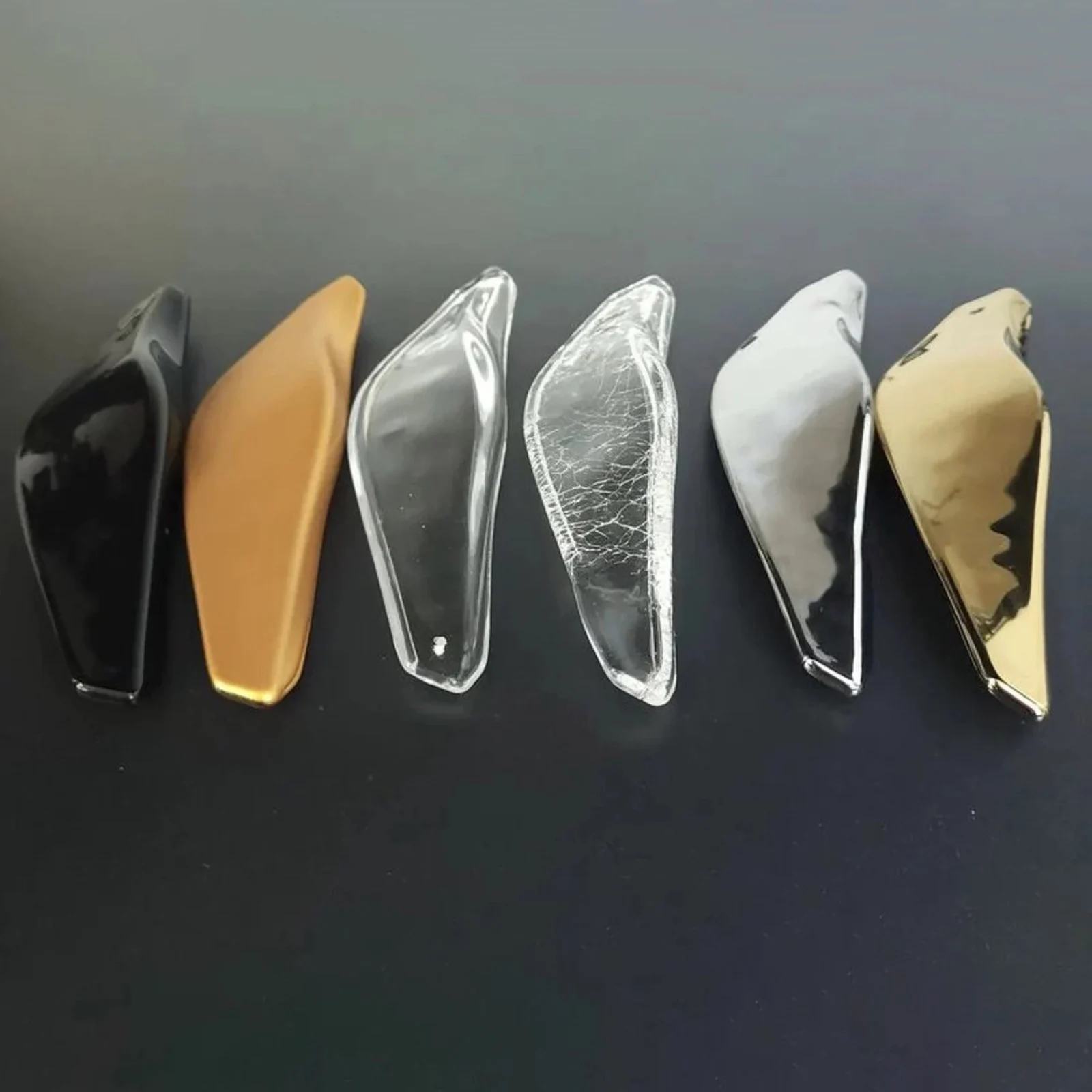 Bespoke Floating Leaf Pendant Light for Modern Dining Areas project view