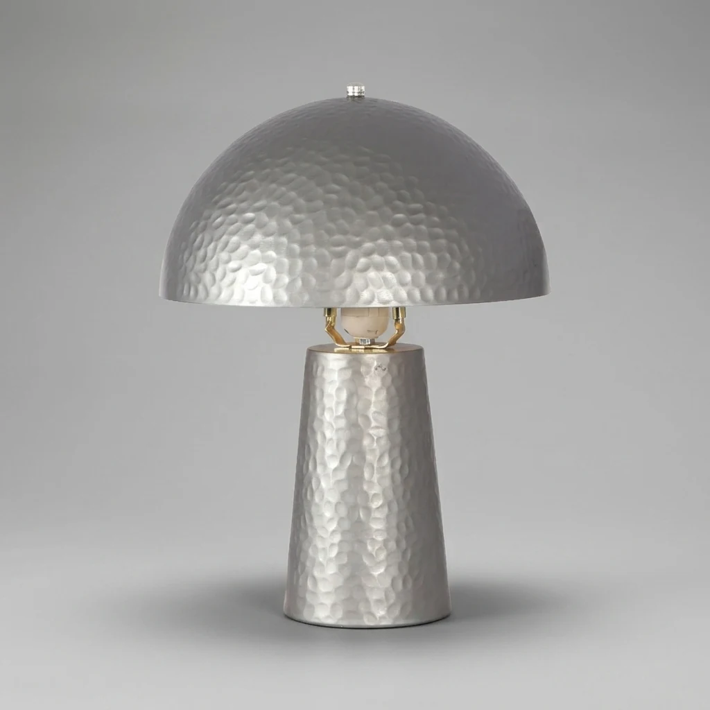 Dome Metal Base Table Lamp detail