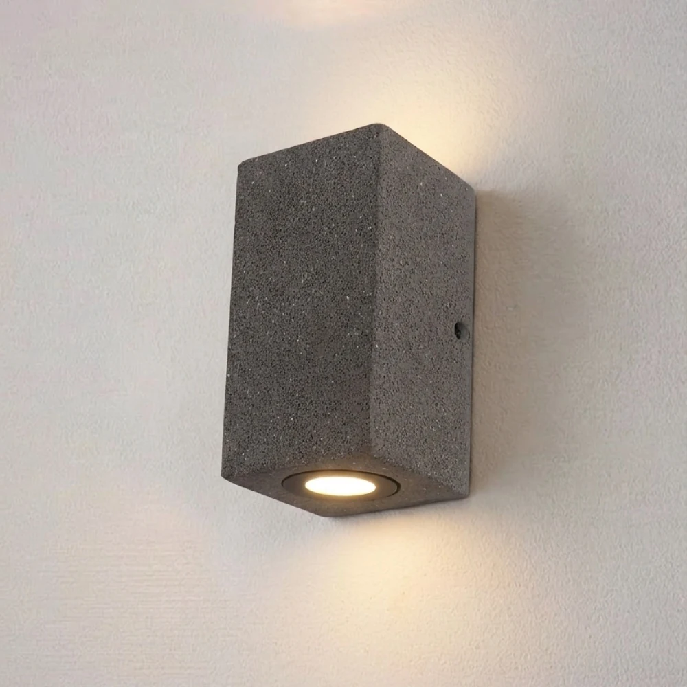 geometric-cement-wall-lighting detail