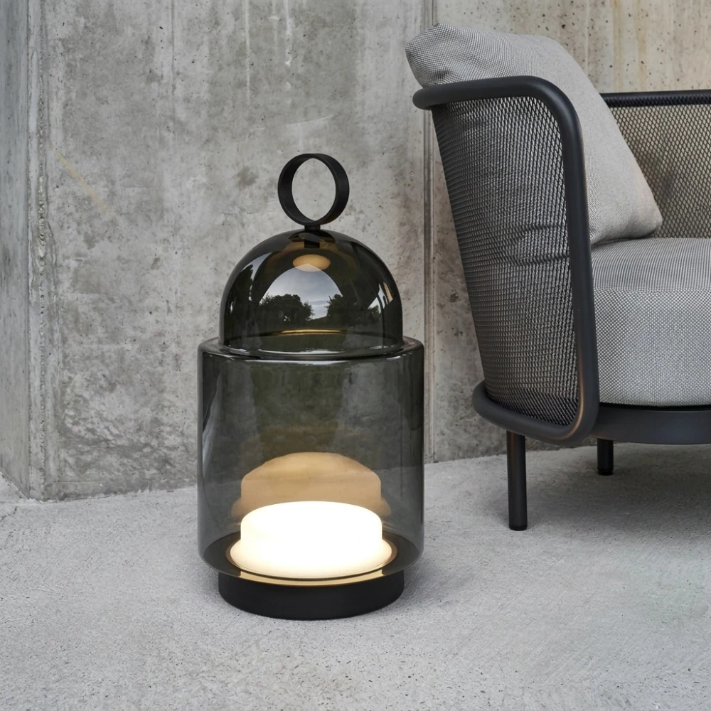 Glass Lantern Accent Table Lamp detail