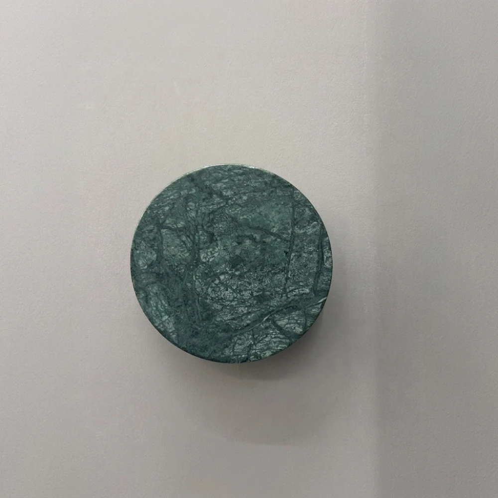 Minimalist Green Marble Disc Wall Sconce detail