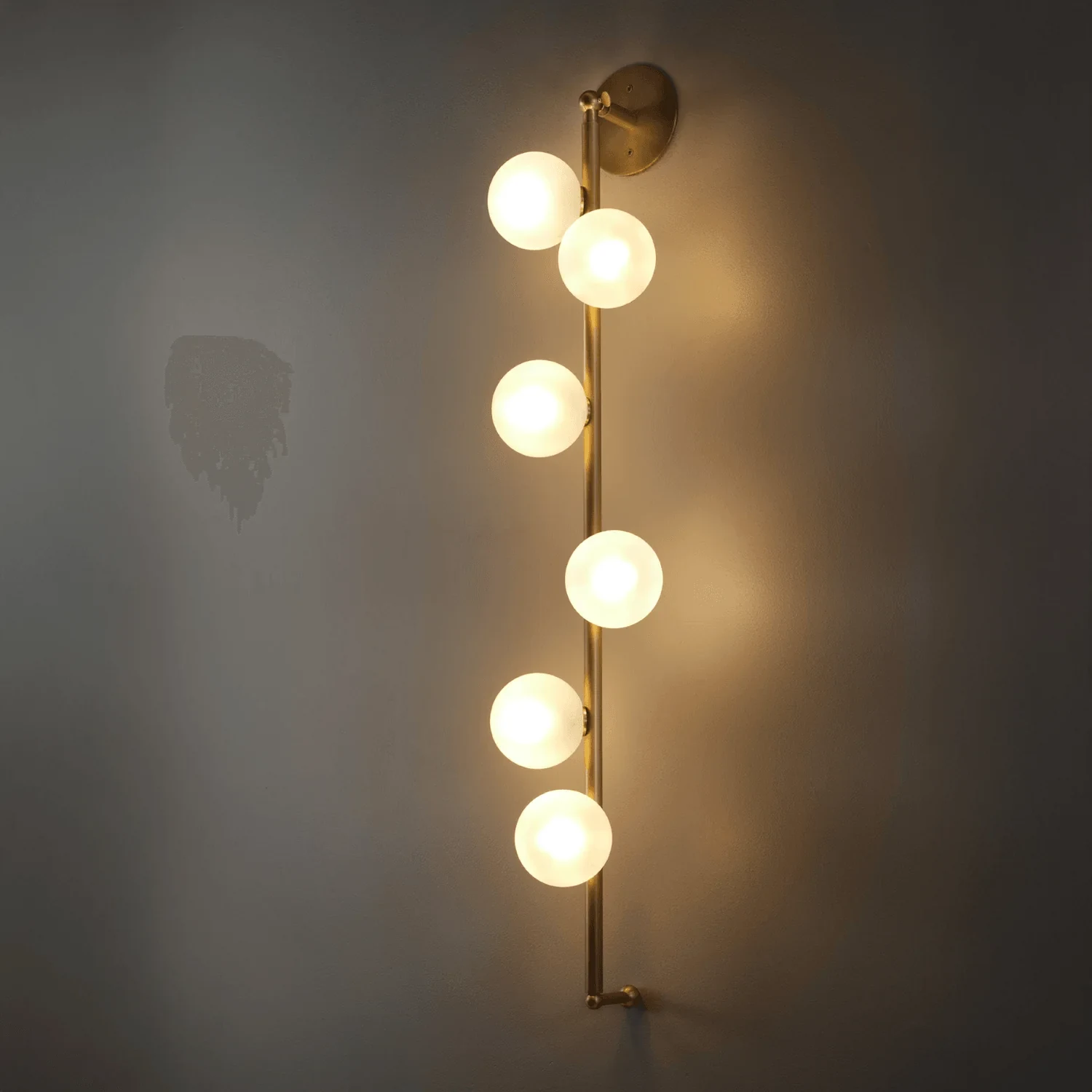 Modern Linear Globe Glass Wall Sconce detail