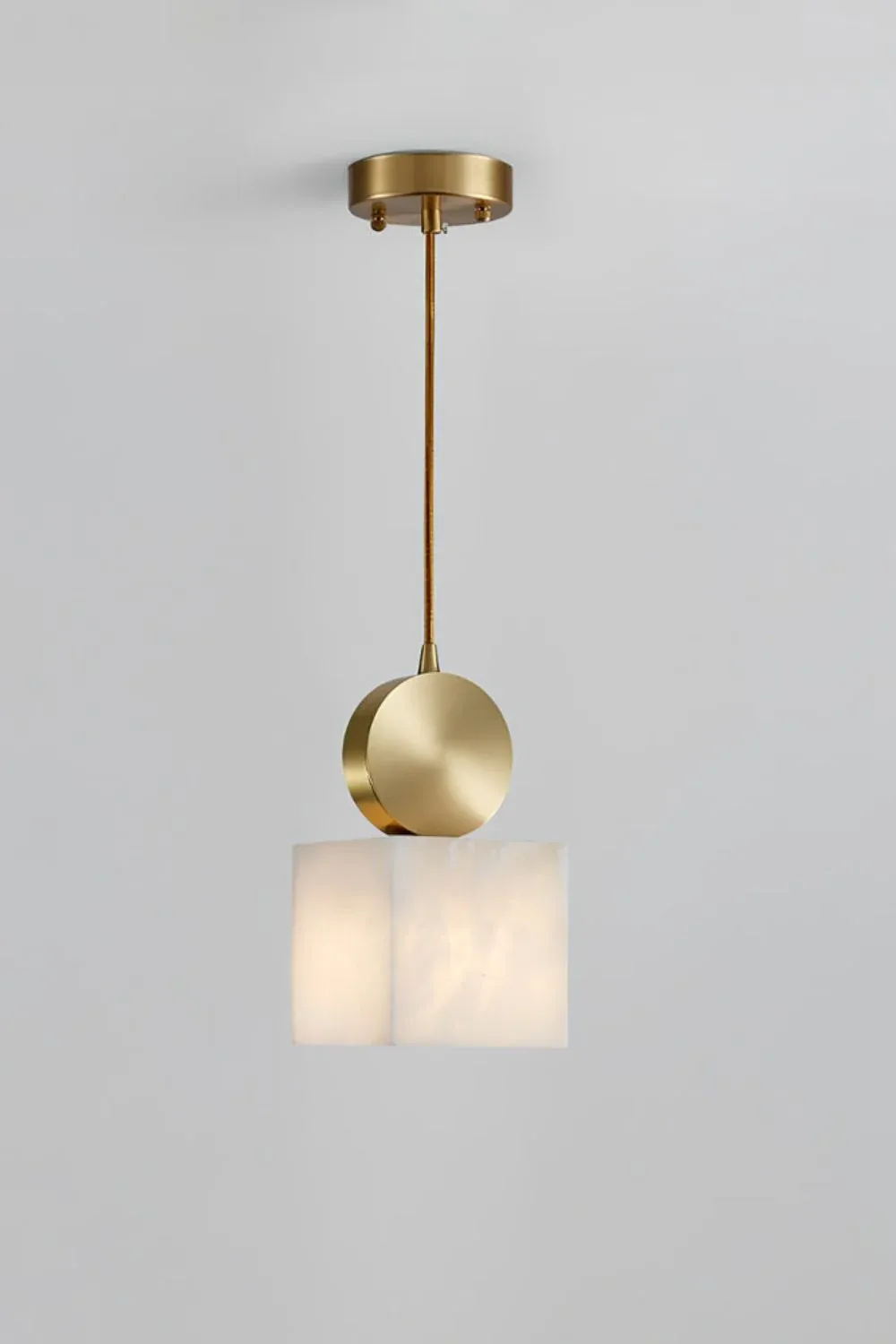 Modern Minimalist Geometrical Alabaster and Brass Mixed Shape Pendant Light Collection detail view 4