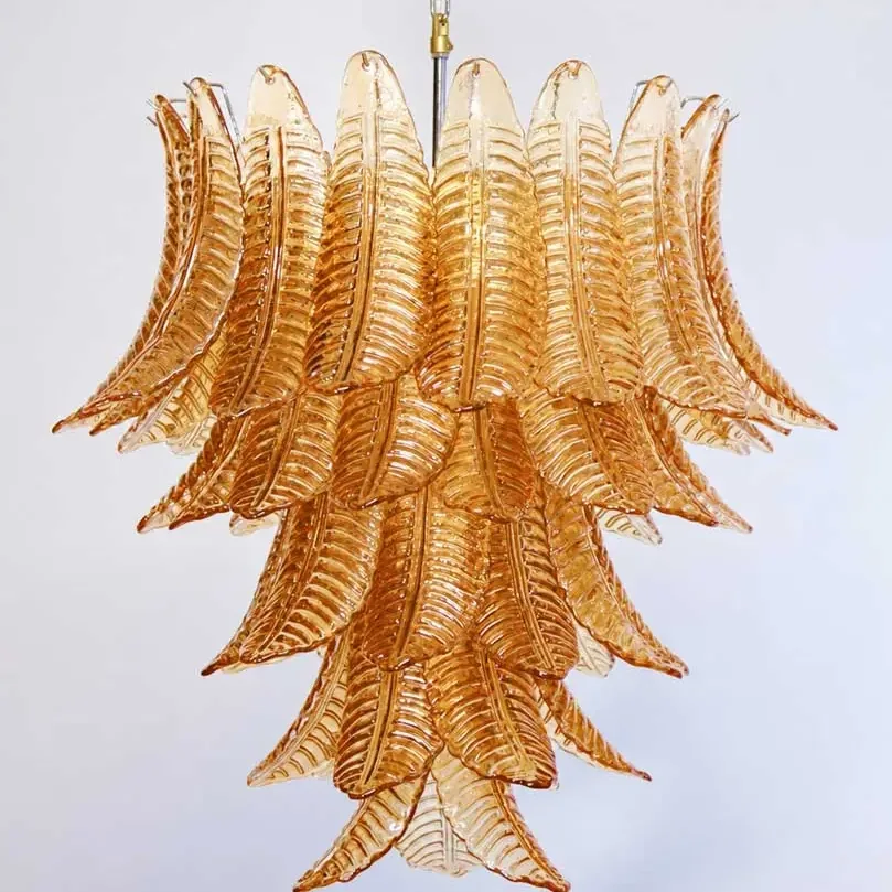 Multi-Tiered Feather de vidrio Lámpara de araña (Amber, Pink, Clear & Purple) detail view 4