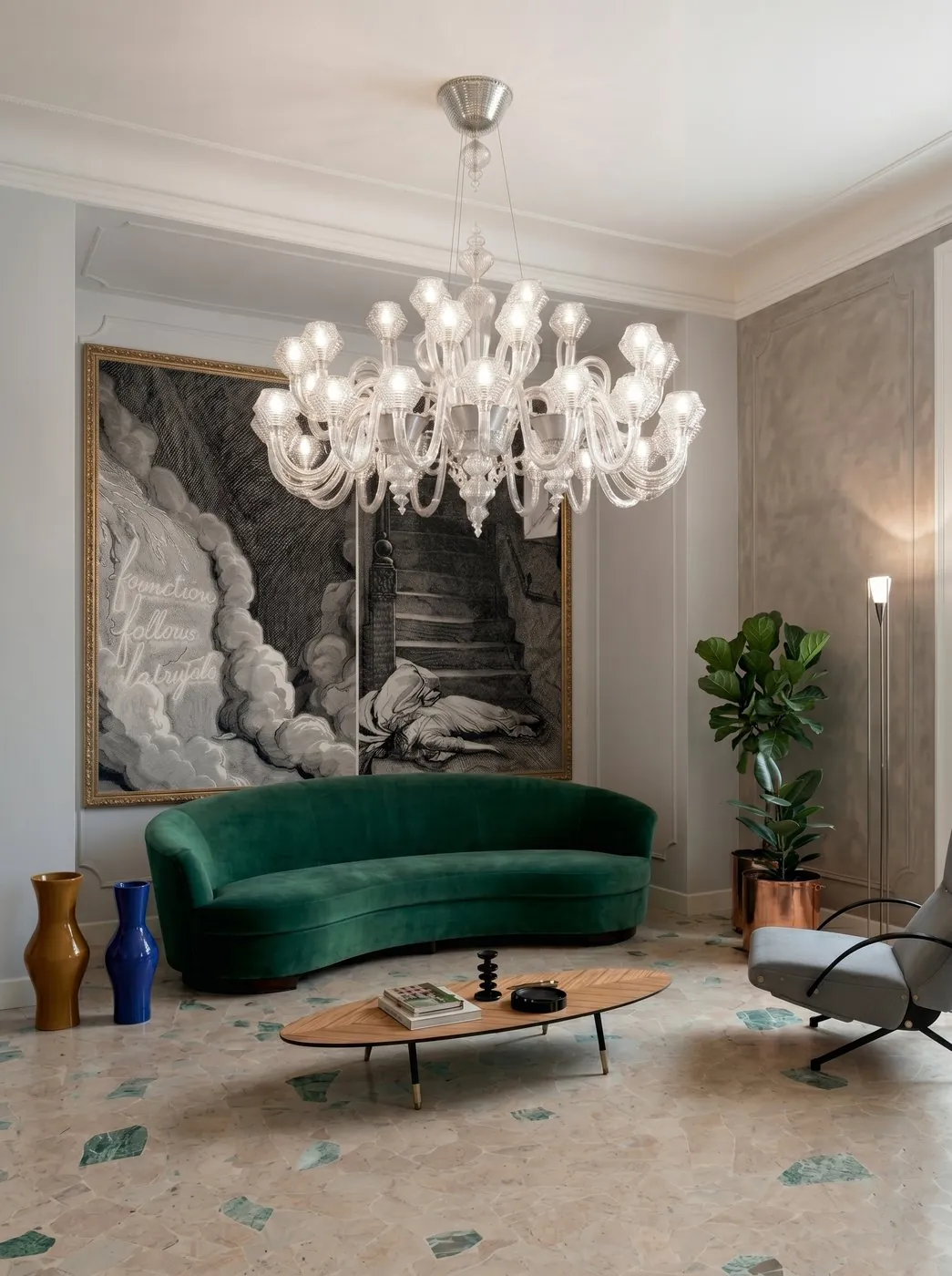 USA Crystal Residence